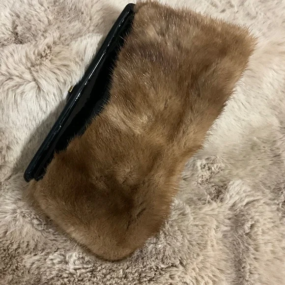 **Vintage Genuine Mink Clutch Handbag** - Picture 2 of 4